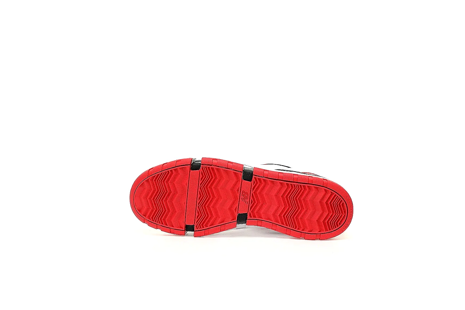 Kako QC Lab inspection photos for Jordan White Red Black High Retro Sneaker thumbnail 3