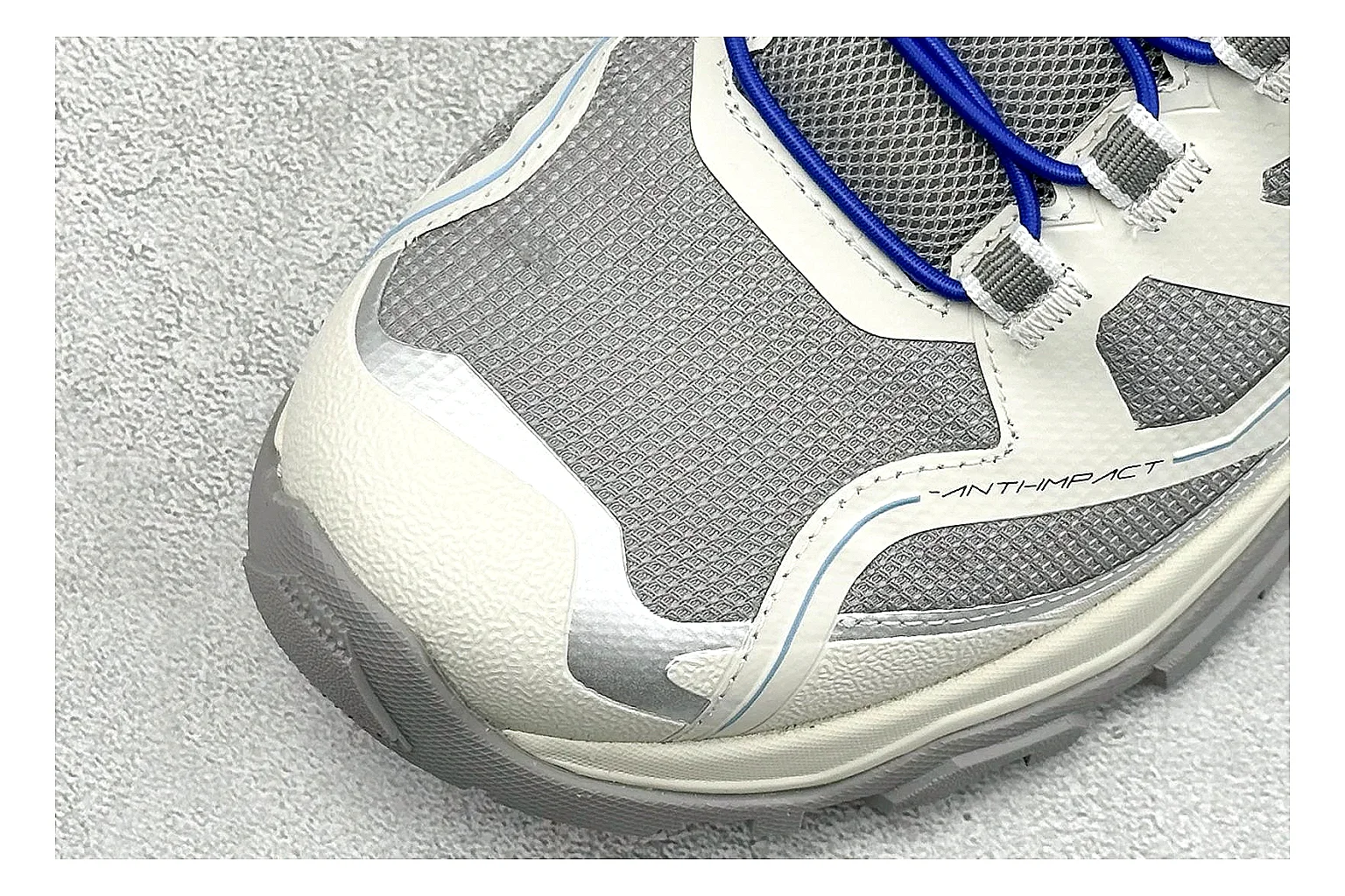 Kailas Fuga 5 White Blue QC reference photo showing white trail upper, blue accents, Vibram outsole, and protective technical running build thumbnail 4