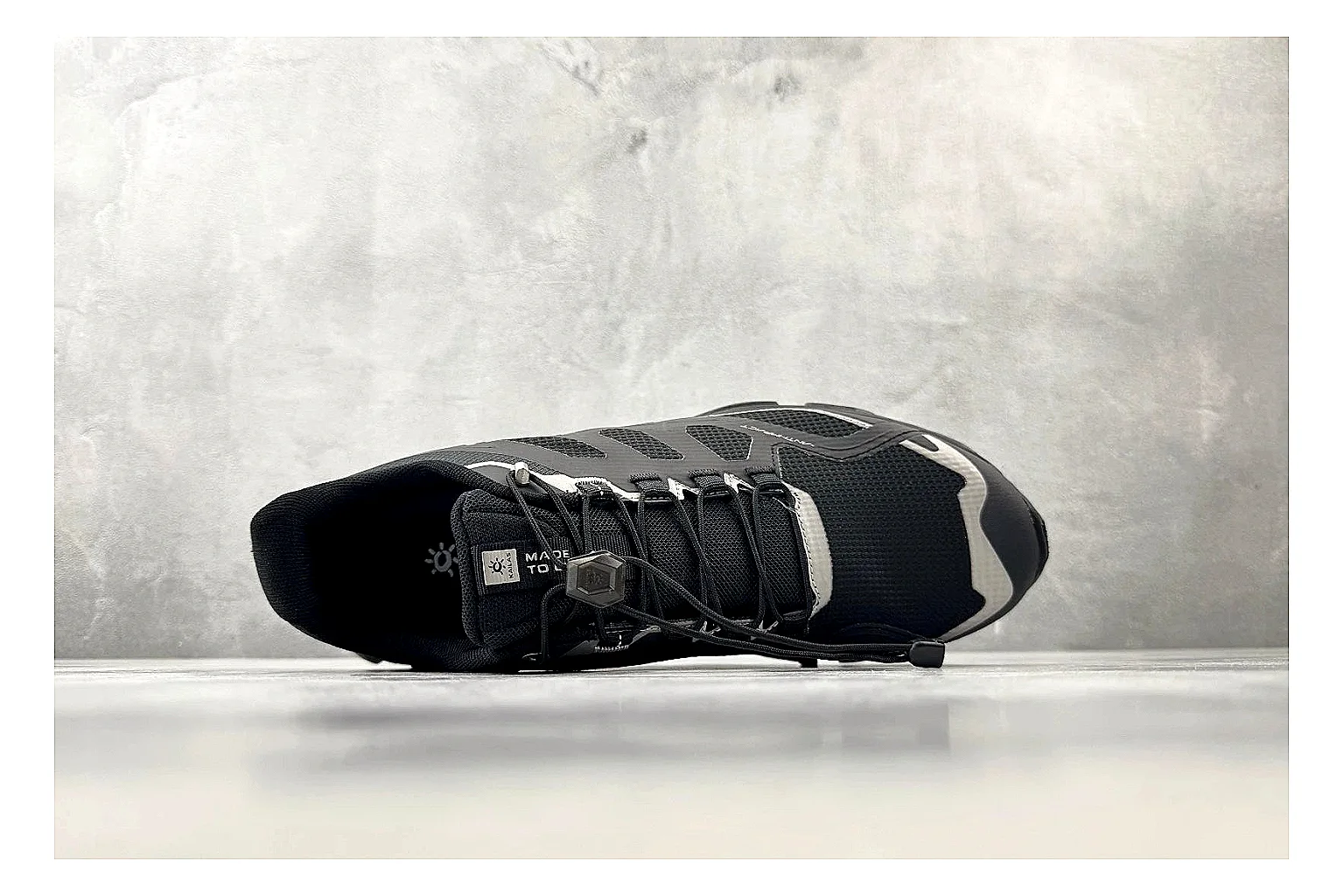 Kailas Fuga Black Vibram QC reference photo showing black trail upper, Vibram outsole, reinforced overlays, and rugged outdoor running shape thumbnail 6