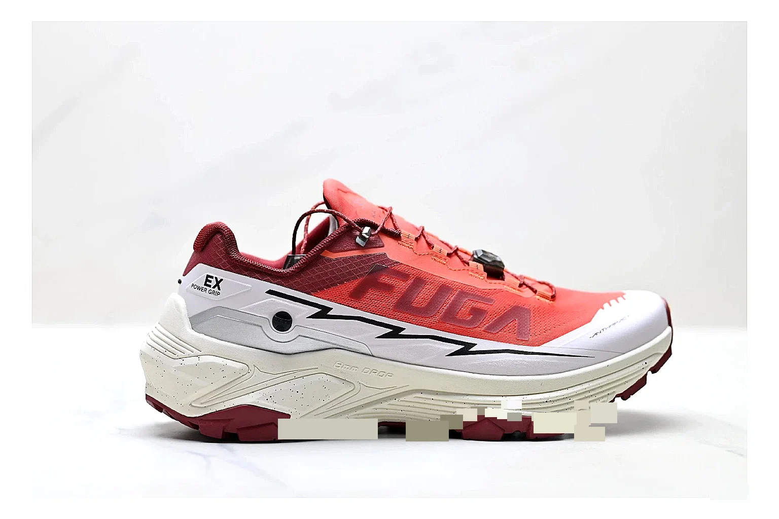 Kailas Fuga Coral White Sneakers QC photo reference showing coral white outdoor running shoes with mesh texture, side-profile shape, upper panel lines, and outsole detail
