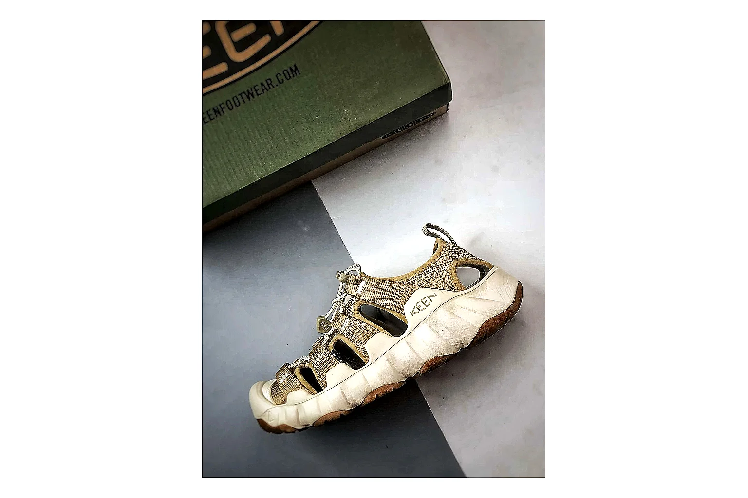 KEEN Jasper Sandal Beige Taupe QC reference photo showing beige taupe suede-mesh upper, outdoor sandal shape, protective toe area, and trail-casual sole thumbnail 6