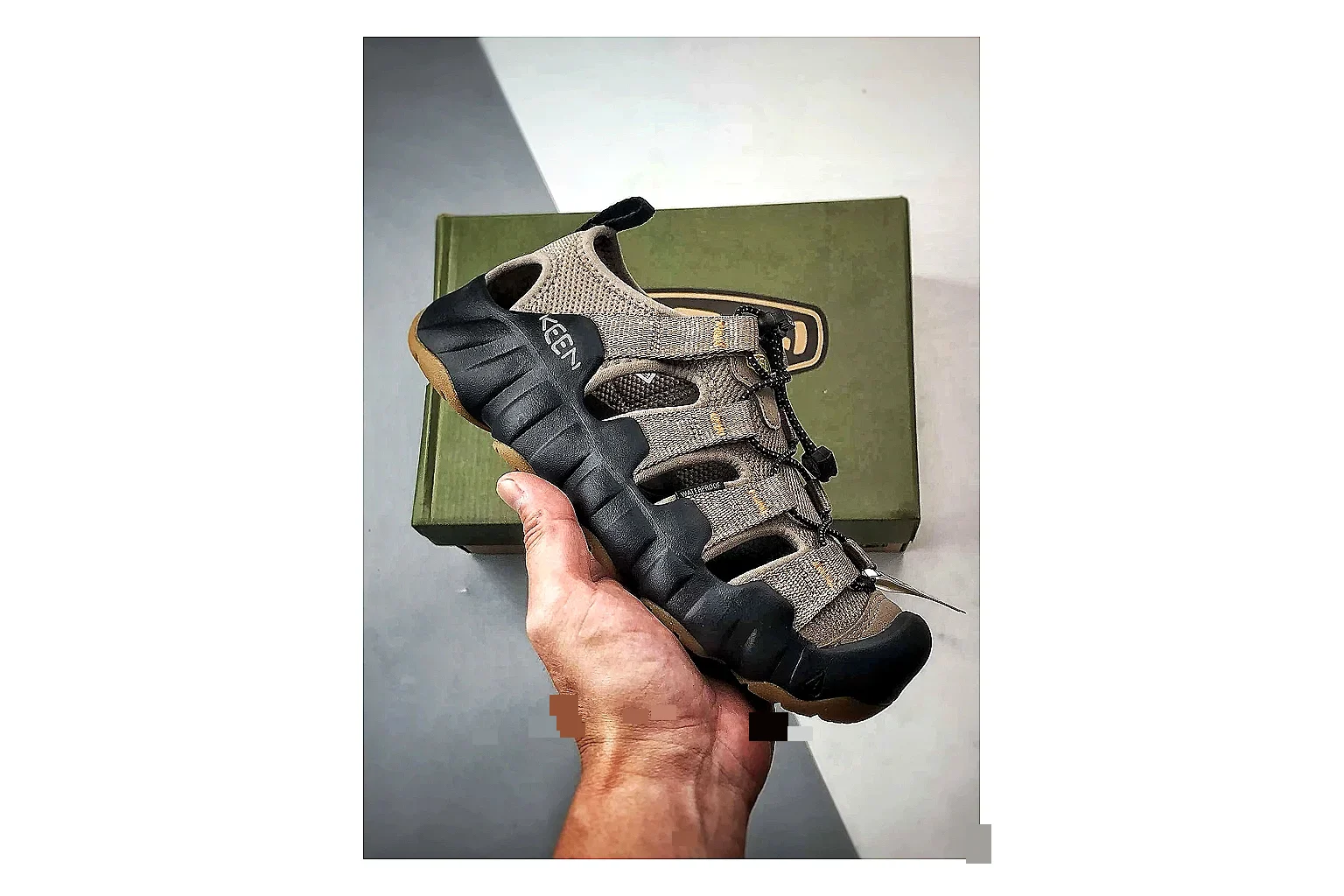 KEEN Jasper Sandal Black Brown QC reference photo showing black brown suede-mesh upper, outdoor sandal shape, protective toe area, and rugged trail sole