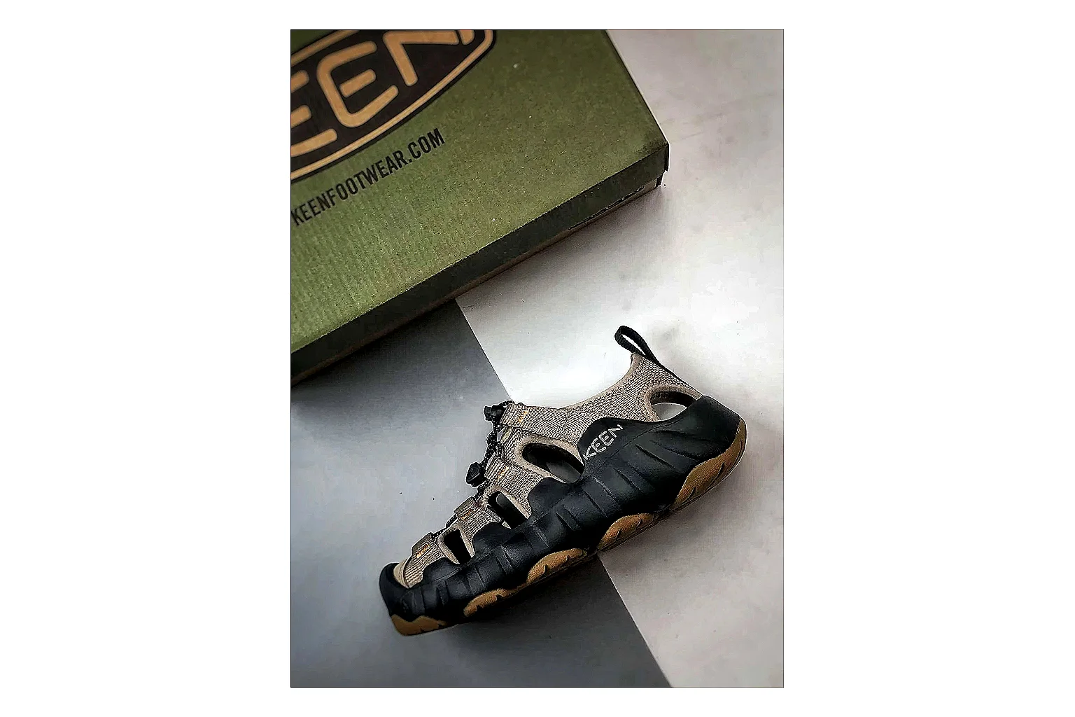 KEEN Jasper Sandal Black Brown QC reference photo showing black brown suede-mesh upper, outdoor sandal shape, protective toe area, and rugged trail sole thumbnail 6