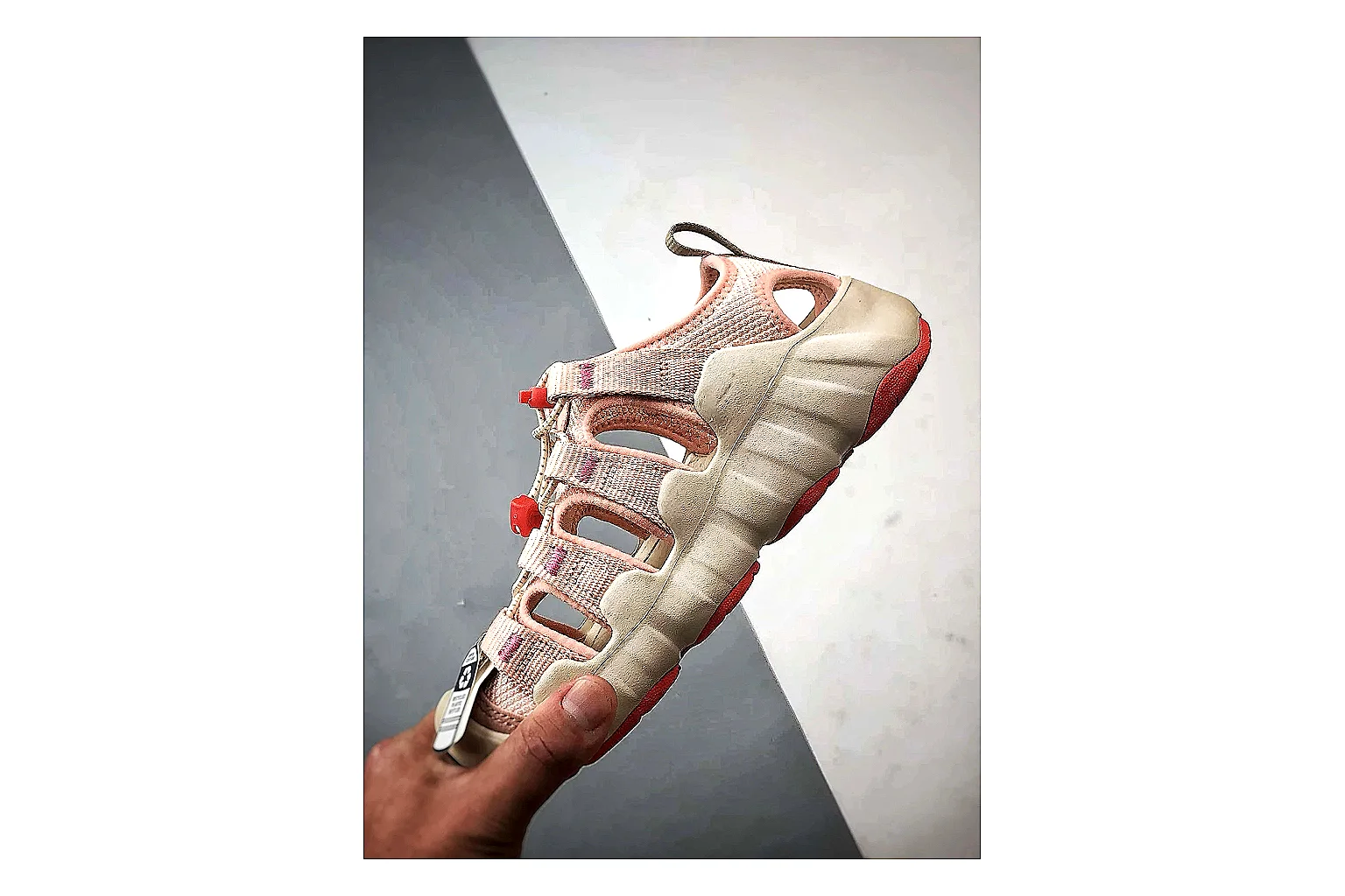 KEEN Jasper Sandal Cream Red QC reference photo showing cream red suede-mesh upper, outdoor sandal openings, protective toe area, and rugged sole