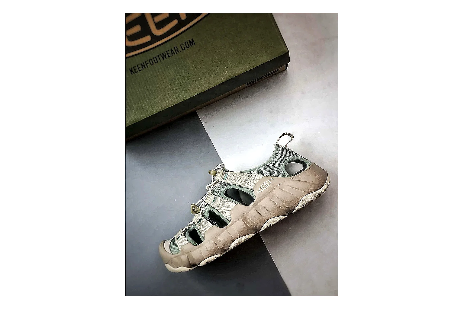 KEEN Jasper Sandal Gray Beige QC reference photo showing gray beige suede-mesh upper, protective toe area, sandal-style openings, and trail-ready sole thumbnail 6