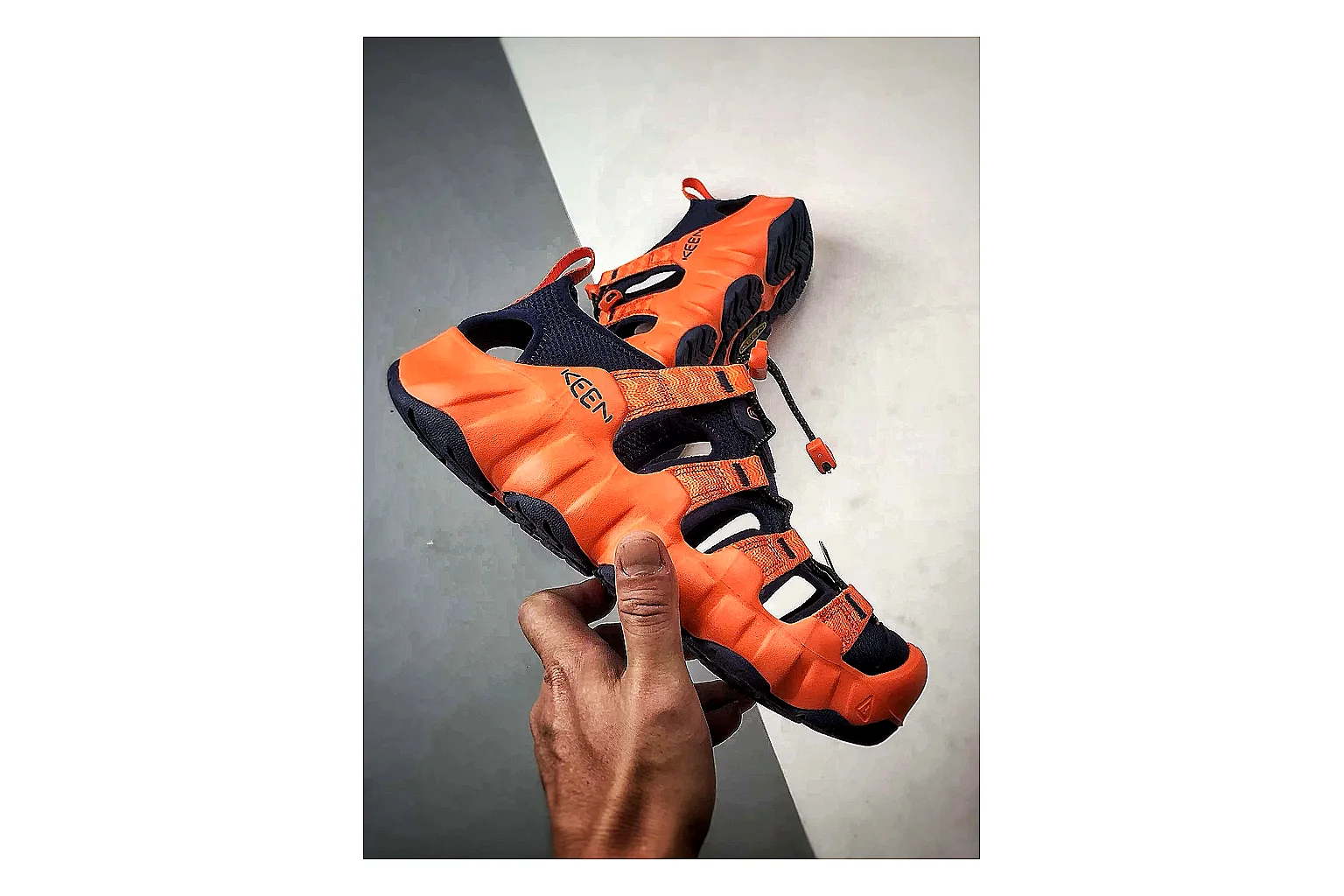 KEEN Jasper Sandal Orange Black QC reference photo showing orange black suede-mesh upper, protective sandal structure, outdoor toe coverage, and rugged sole thumbnail 3