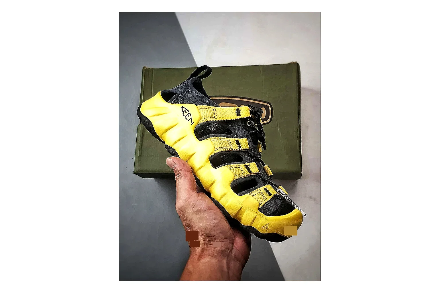 KEEN Jasper Sandal Yellow Black QC reference photo showing yellow black suede-mesh upper, protective sandal structure, outdoor toe coverage, and rugged sole