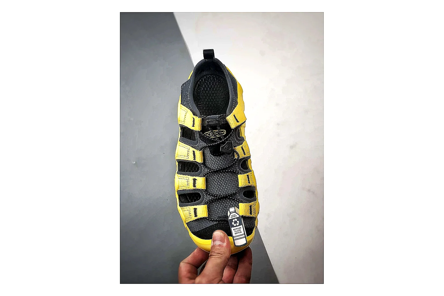 KEEN Jasper Sandal Yellow Black QC reference photo showing yellow black suede-mesh upper, protective sandal structure, outdoor toe coverage, and rugged sole thumbnail 5