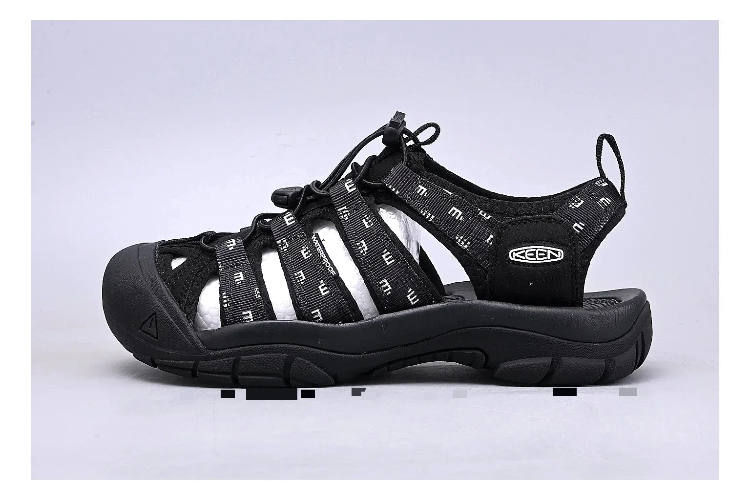 KEEN Zerraport Black Sandal QC photo showing black zerraport outdoor sandal with mixed upper and sandal shape