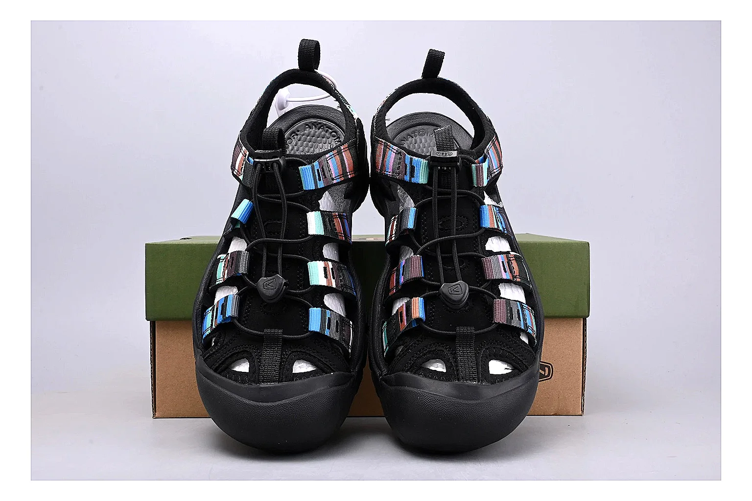KEEN Zerraport Black Iridescent QC photo showing black iridescent zerraport outdoor sandal with mixed upper and sandal shape thumbnail 3
