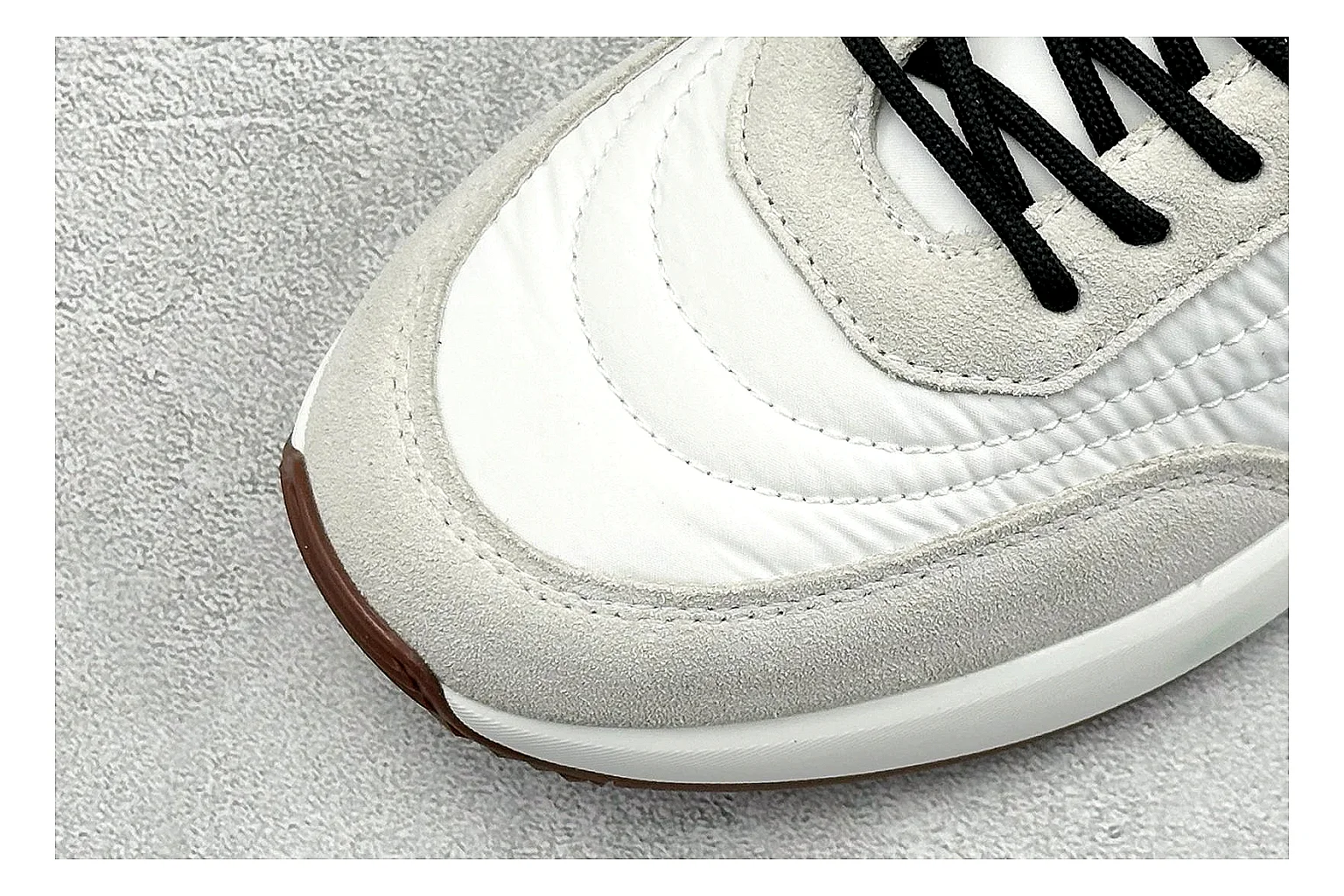 Loro Piana Week-End White QC reference image showing white leather upper, gum outsole, low clean profile, and restrained casual detailing thumbnail 4
