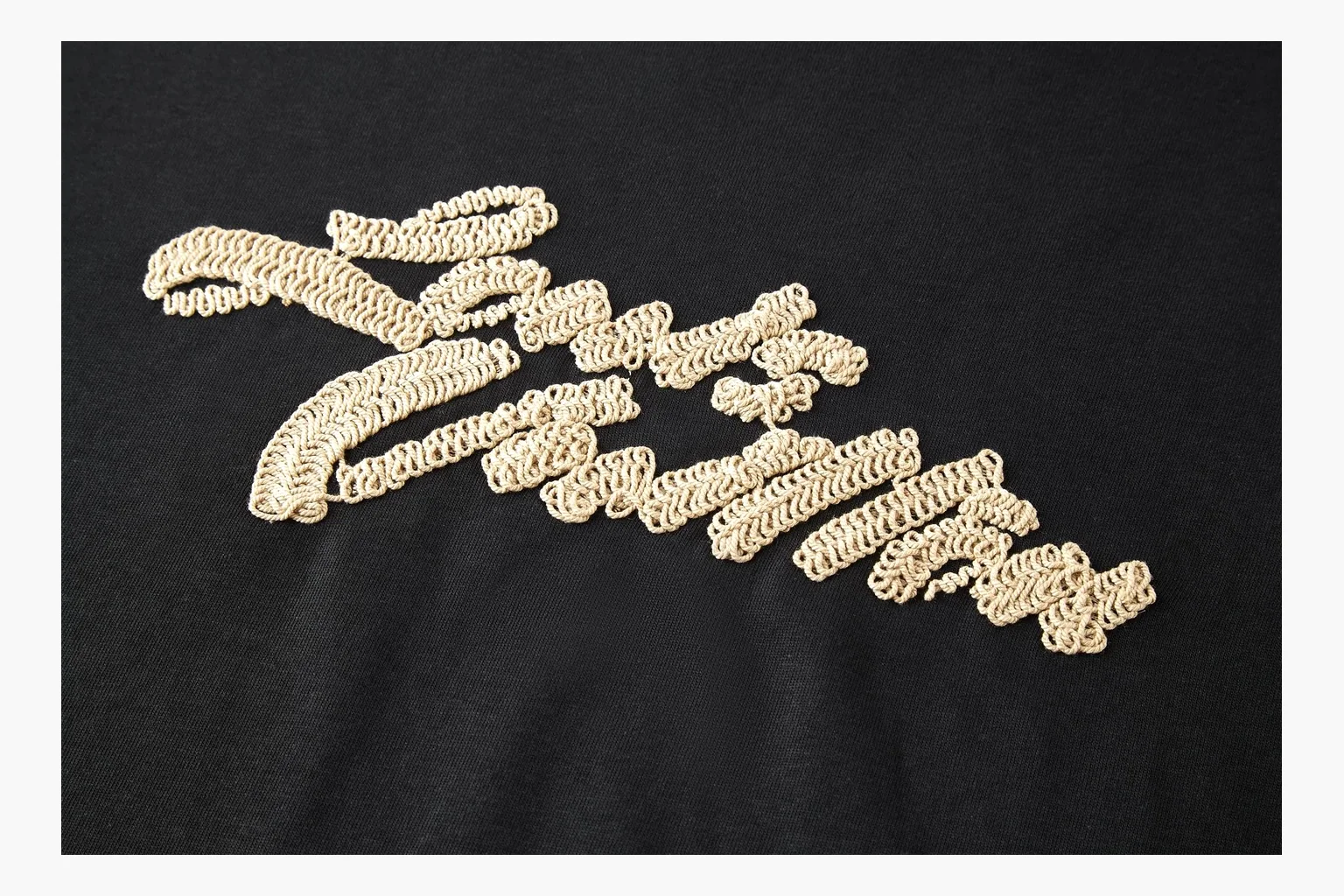 Black LV raffia rope logo tee QC photo with chest embroidery