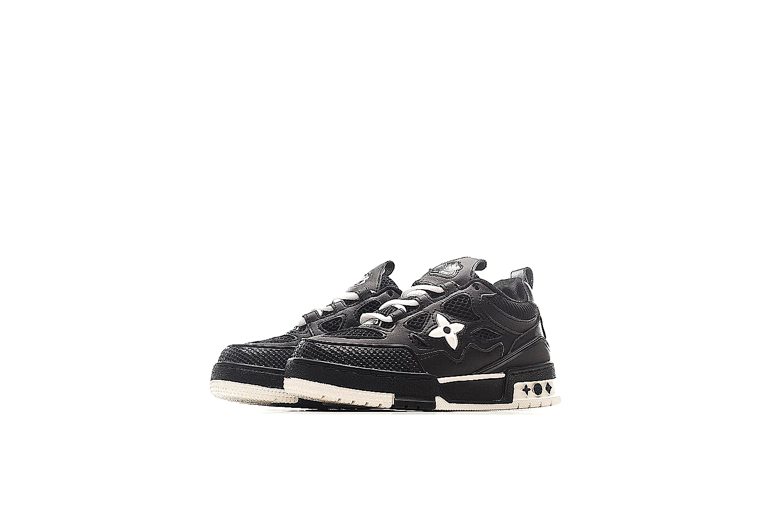Louis Vuitton 0771 black trainer QC closeup for side badge and mesh checks thumbnail 6