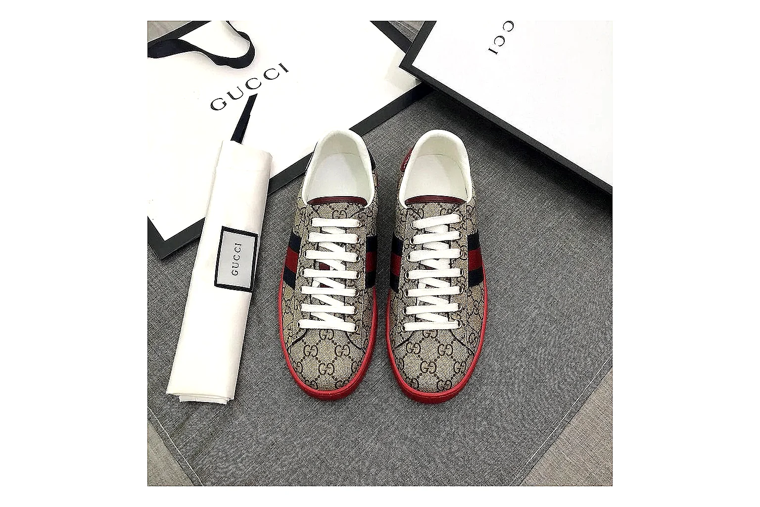 kakoqclab.com Miu Miu Lace Up Low Gray Red QC photo checklist six-photo gallery thumbnail 5
