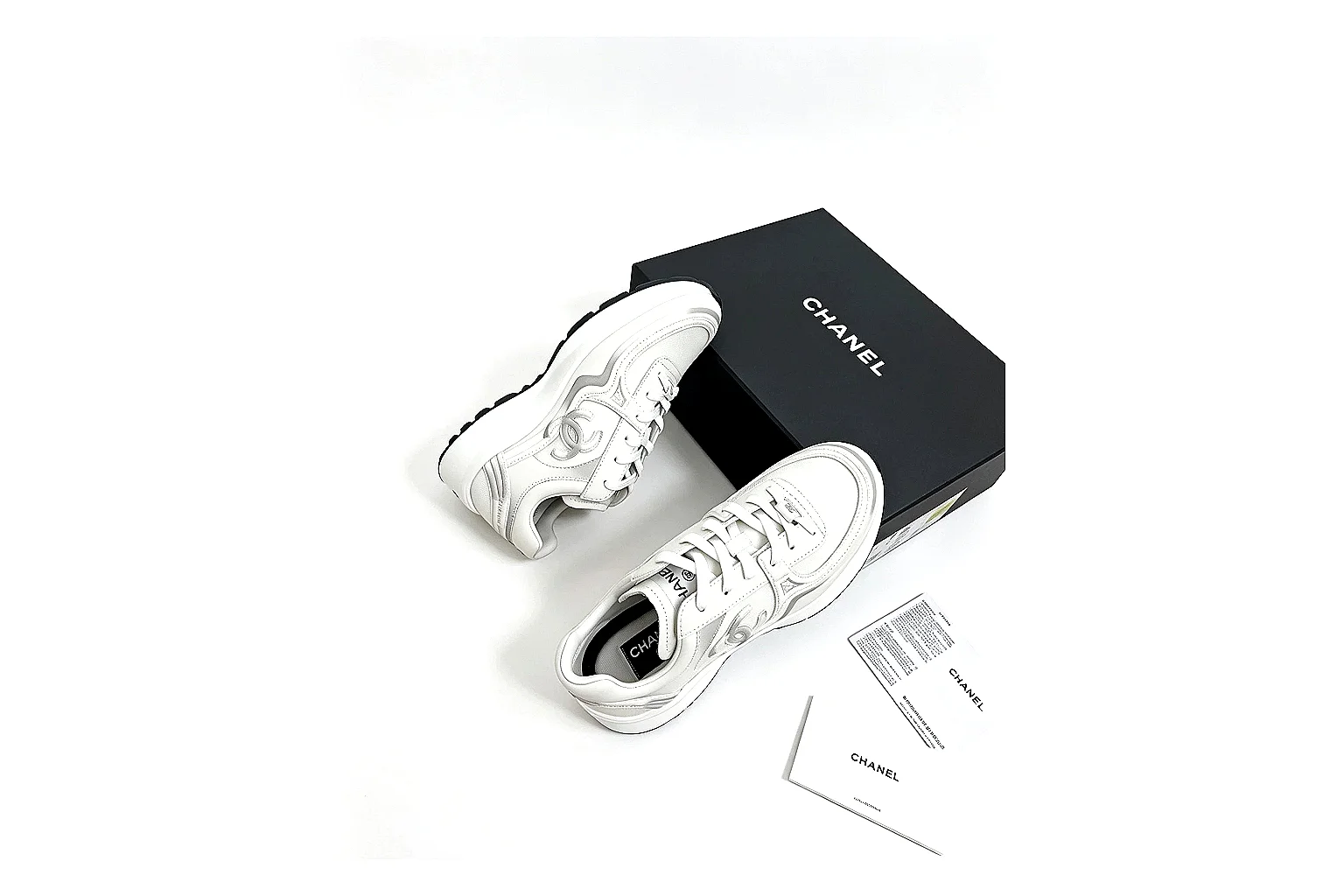 kakoqclab.com Miu Miu Runner Silver White QC photo checklist six-photo gallery