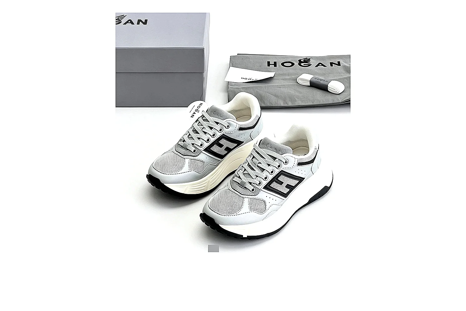 kakoqclab.com Miu Miu Vintage Runner Silver Black QC photo checklist six-photo gallery thumbnail 2
