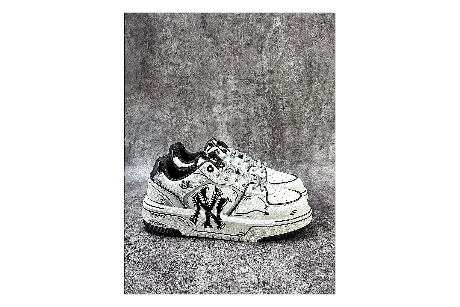MLB Chunky Liner Mixed Sneakers QC photo reference SKU 1182167365 thumbnail 3