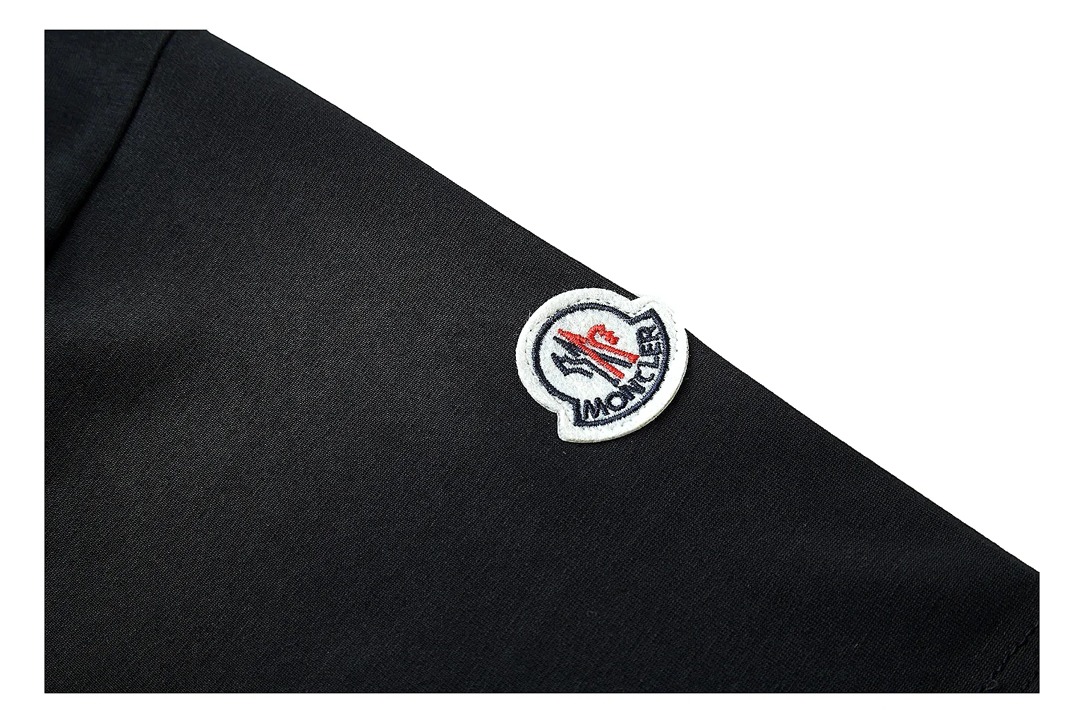kakoqclab.com Moncler Black Logo Tee 0946 Black short-sleeve-tee product image thumbnail 3
