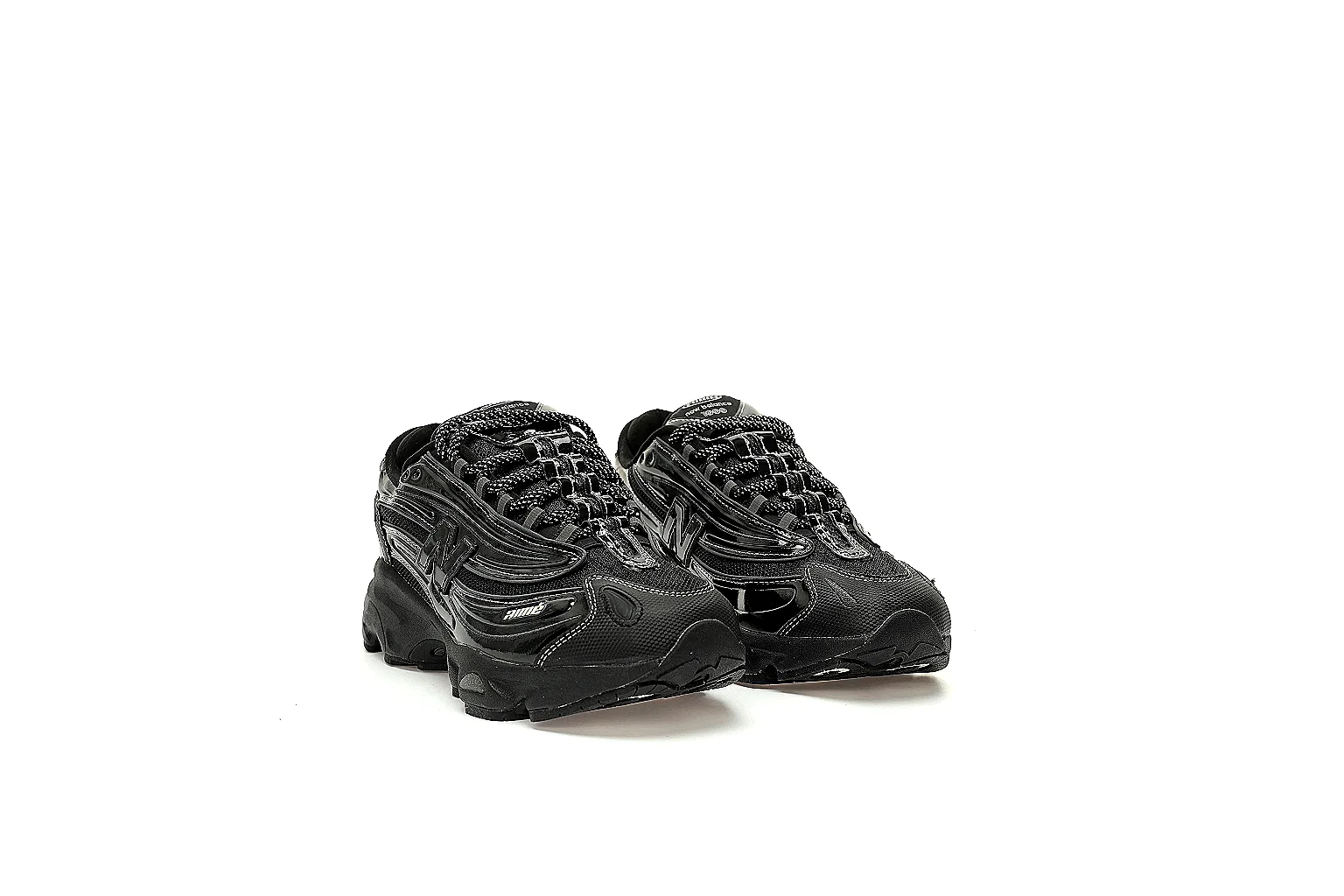 Six-angle QC gallery of black New Balance 1000 with side, top, heel, toe and outsole views thumbnail 4