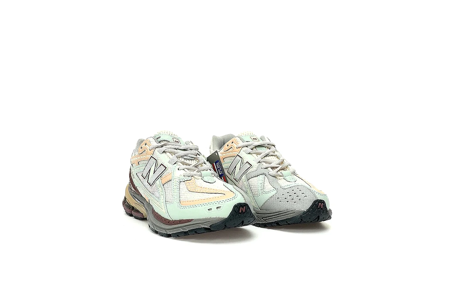 New Balance 1906R QC angles showing logos, stitching, heel cage, toe box and outsole thumbnail 4