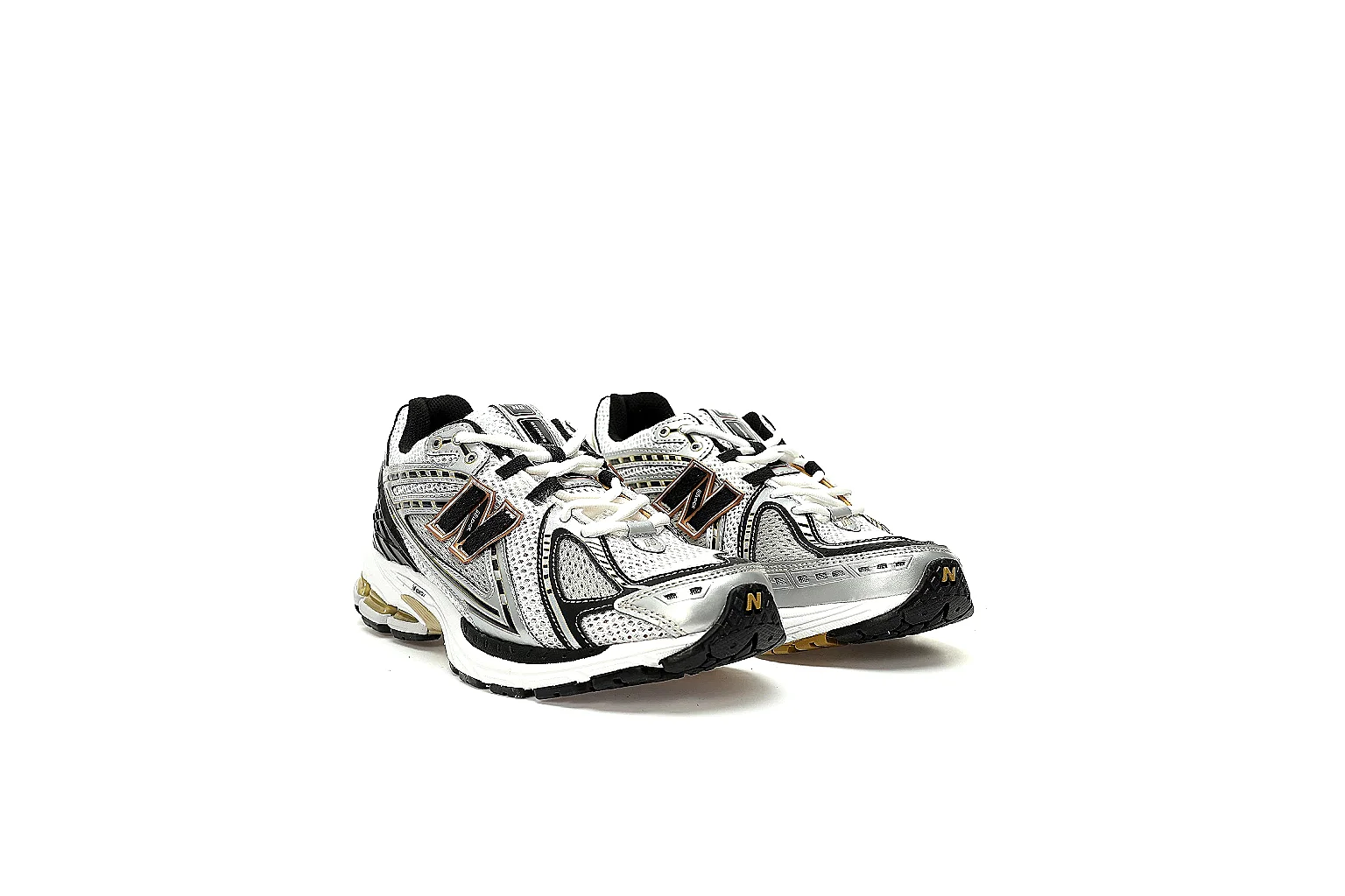 New Balance 1906R six-angle QC gallery showing logos, stitching, heel and outsole thumbnail 4