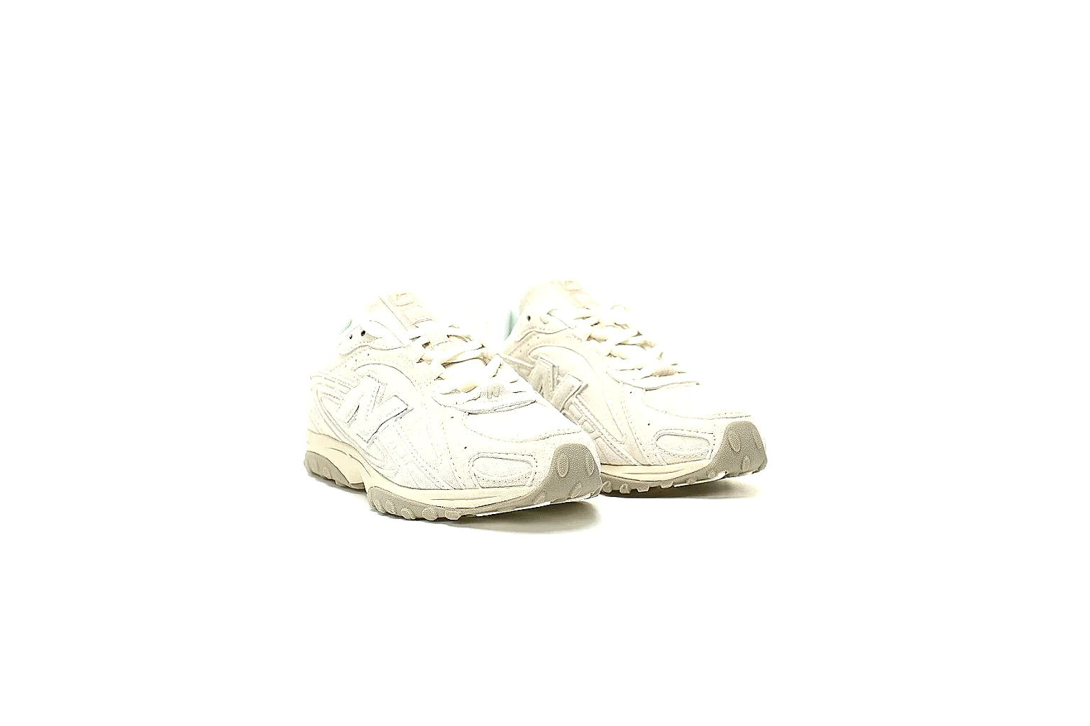 New Balance 204L tonal white QC image showing side panel and beige outsole references thumbnail 3