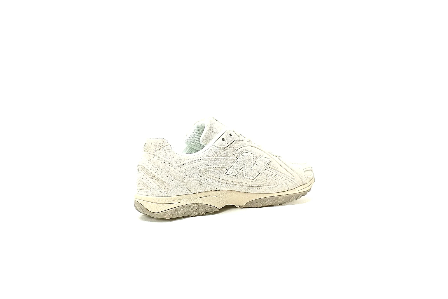 New Balance 204L tonal white QC image showing side panel and beige outsole references thumbnail 5