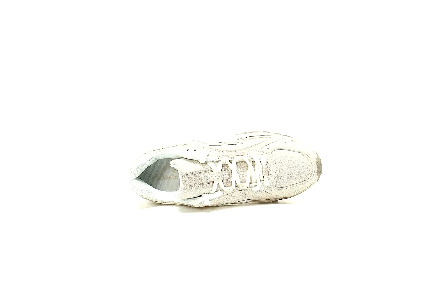 New Balance 204L tonal white QC image showing side panel and beige outsole references thumbnail 6