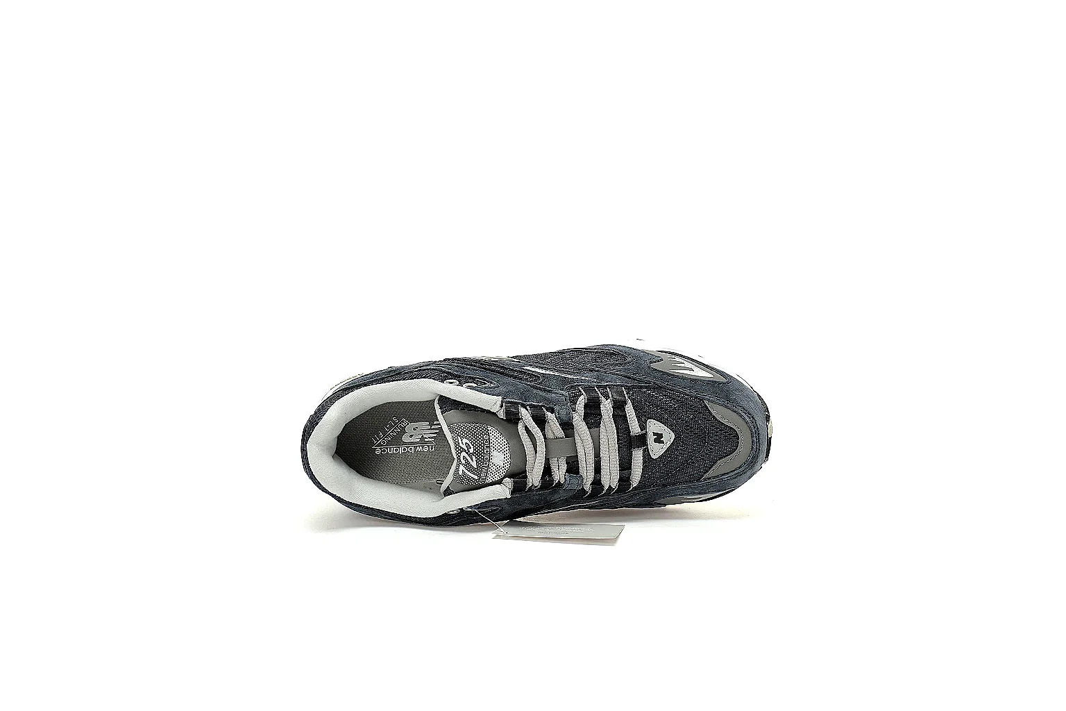 New Balance 725 six-angle QC gallery with side, top, outsole and paired views