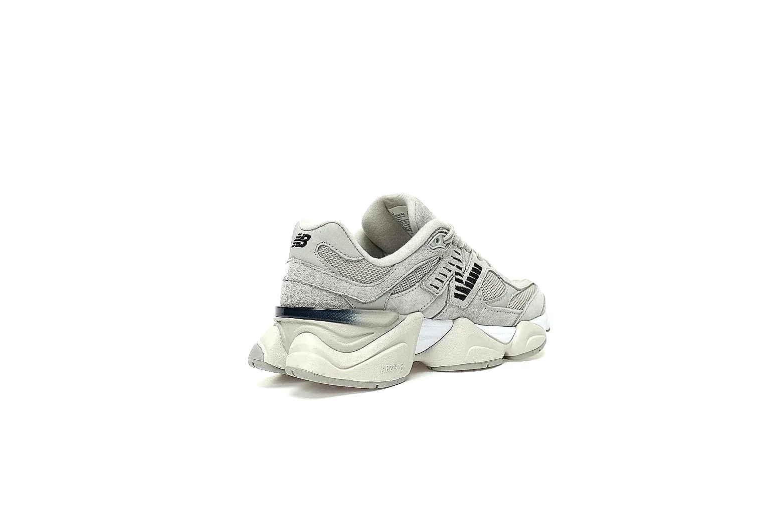New Balance 9634 QC gallery showing grey runner side and outsole details thumbnail 6