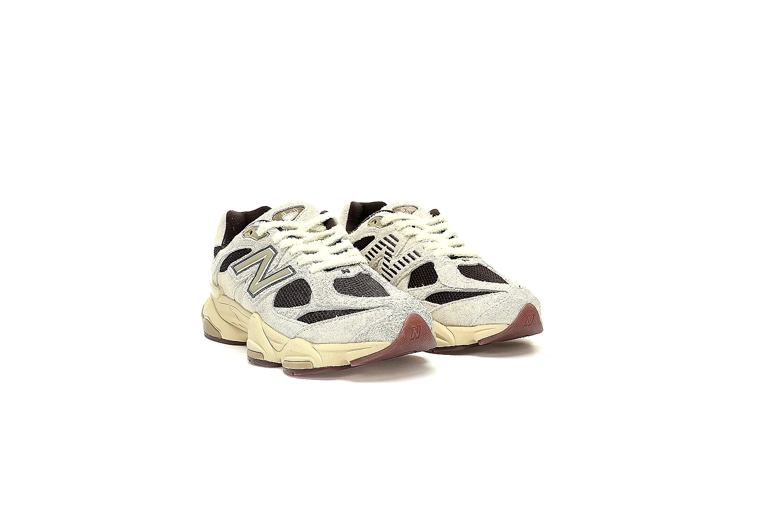 New Balance 9060 QC gallery showing side, rear, top, outsole and paired views thumbnail 4