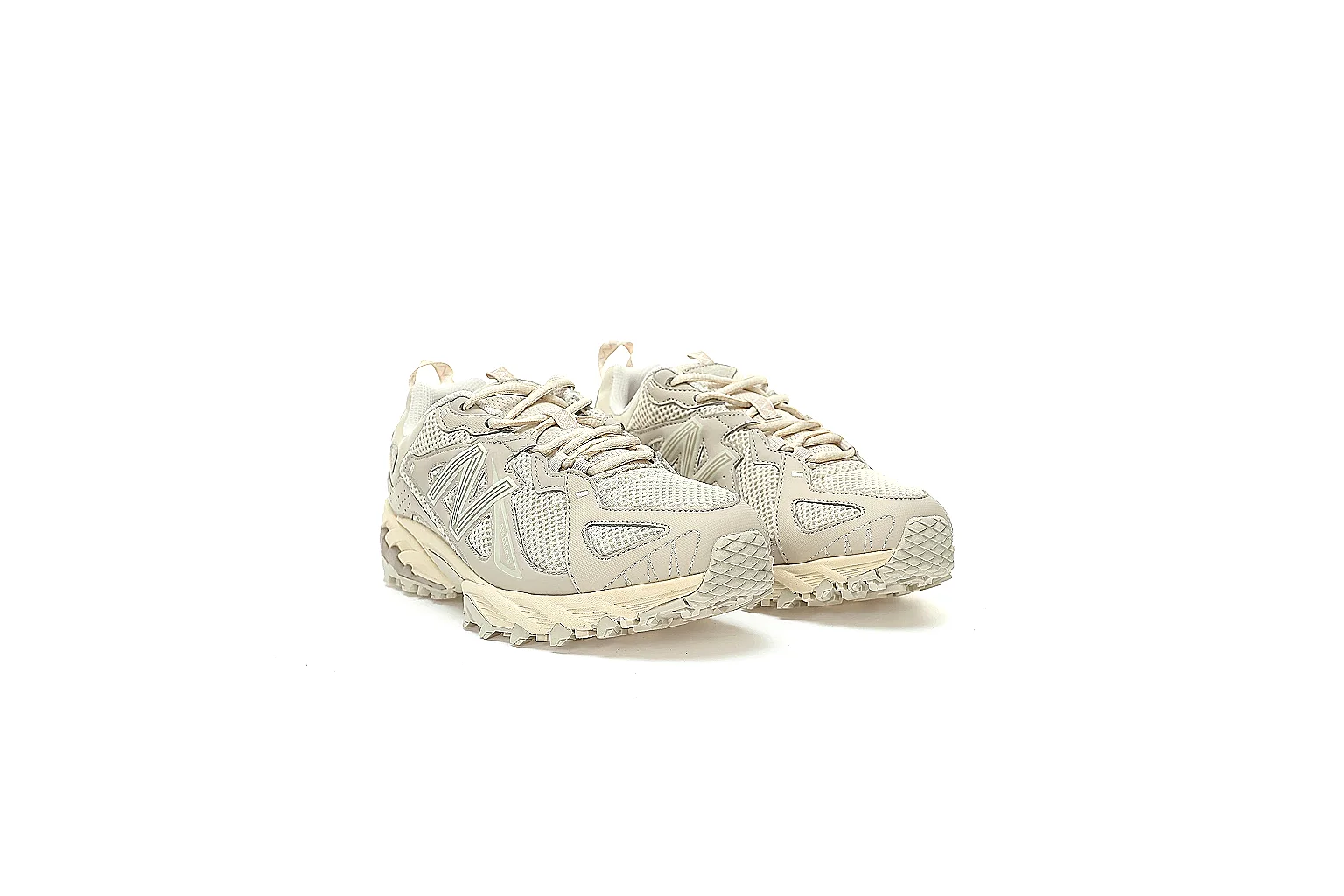 Kako QC Lab inspection photos for New Balance Beige Trail Runner Sneaker thumbnail 4