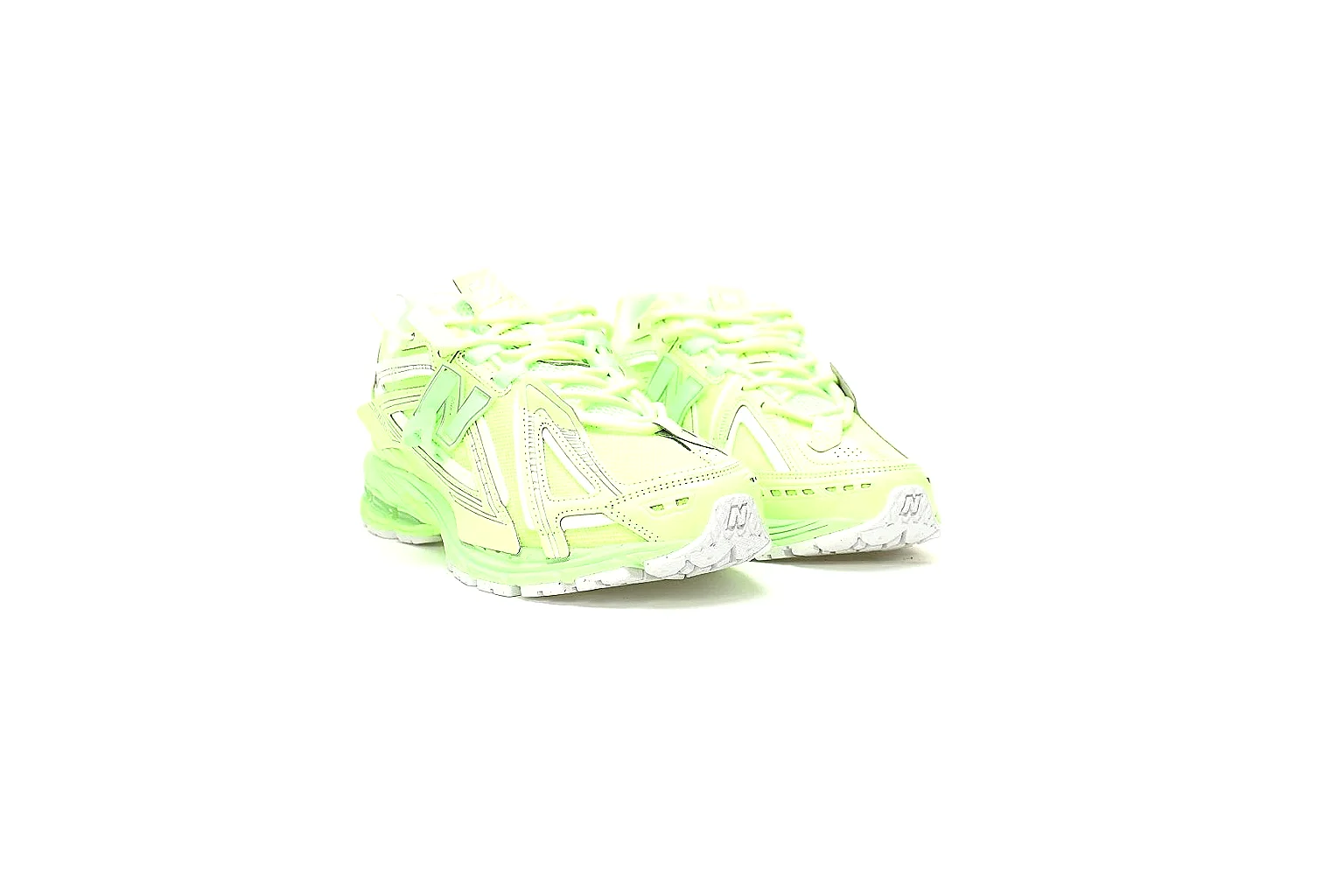 New Balance pale green runner QC gallery with side and outsole views thumbnail 4