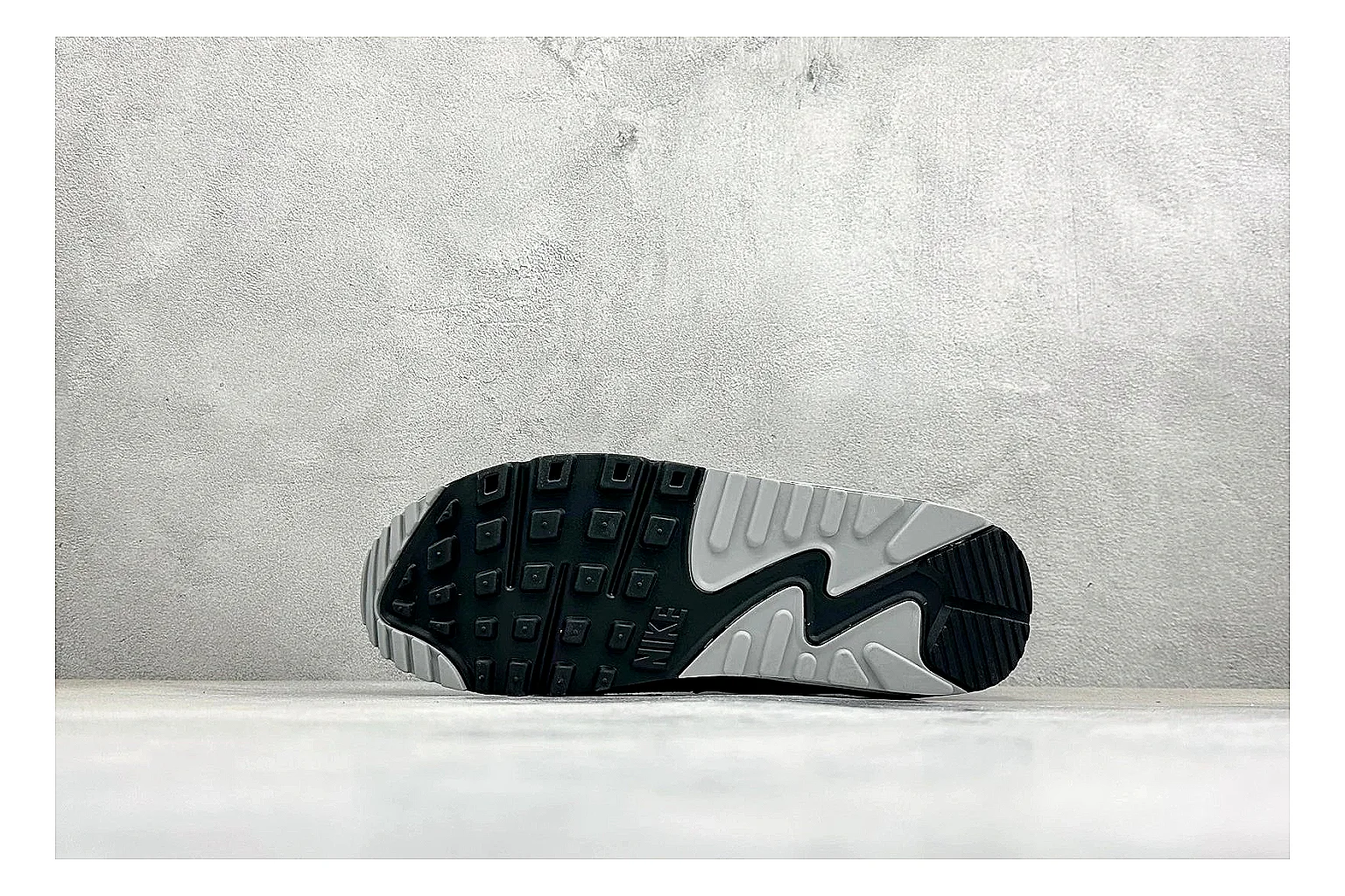 Nike Air Max 90 Grey Black QC reference photo showing grey and black layered upper, visible Air window, classic Air Max 90 panels, and sturdy retro sole thumbnail 3