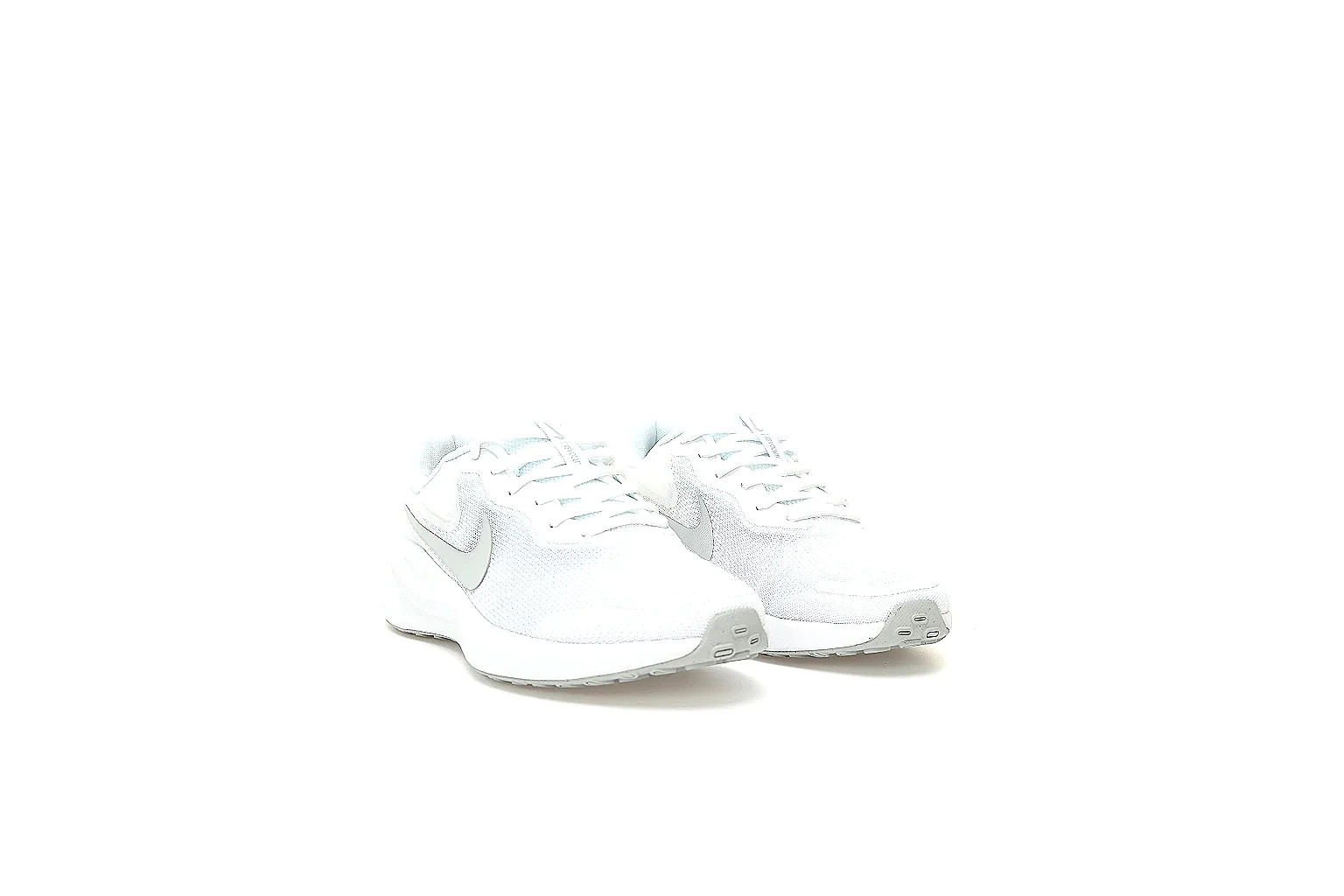 Kako QC Lab inspection photos for Nike All White Low Court Sneaker thumbnail 4