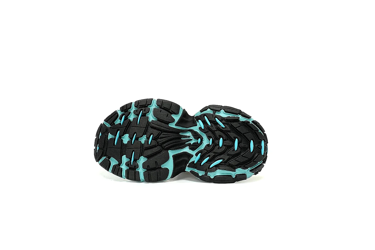 Kako QC Lab inspection photos for Nike Aqua Chunky Runner thumbnail 2