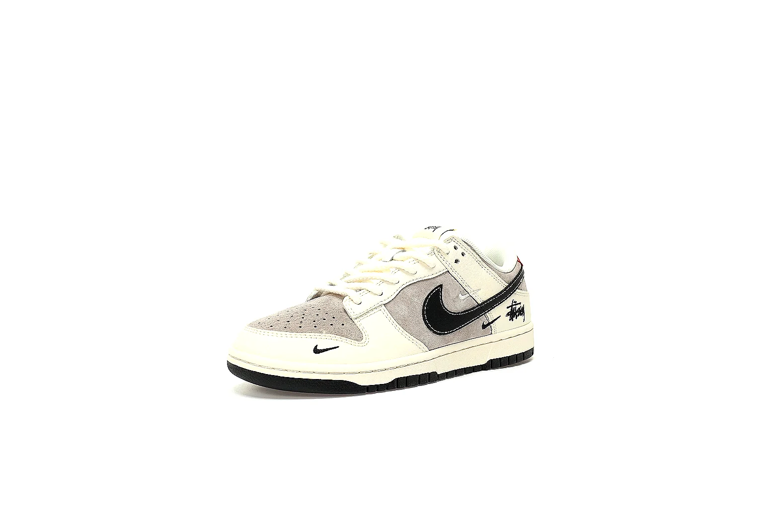 Kako QC Lab inspection photos for Nike Cream Black Low Court Sneaker thumbnail 5