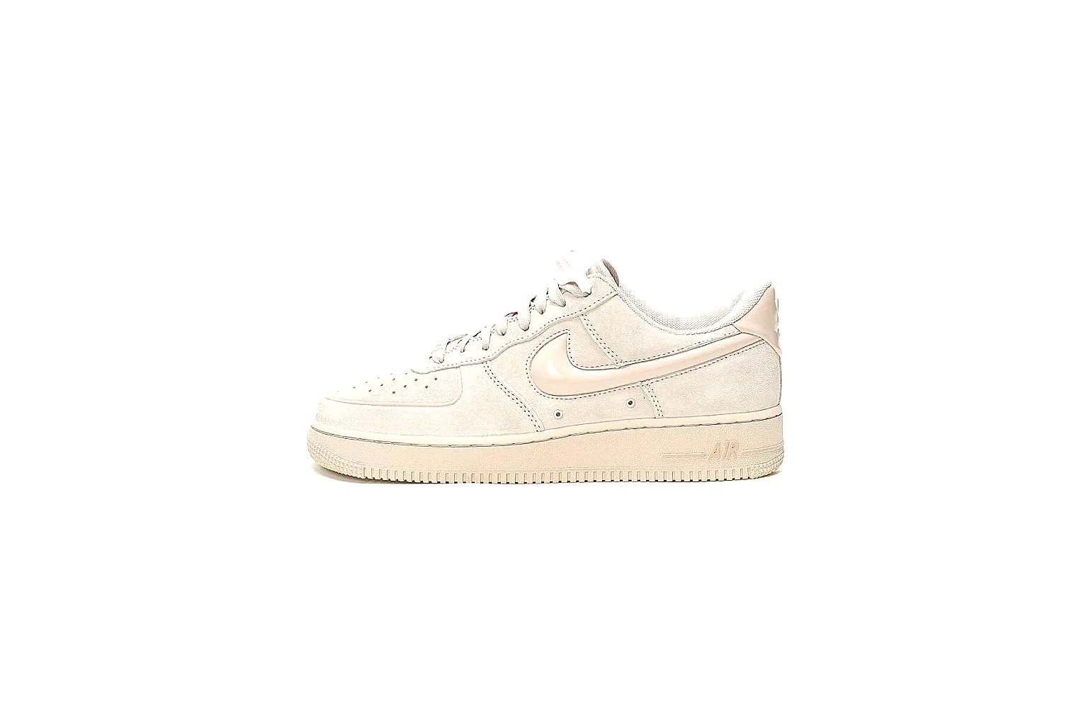 Kako QC Lab inspection photos for Nike Cream Low Court Sneaker
