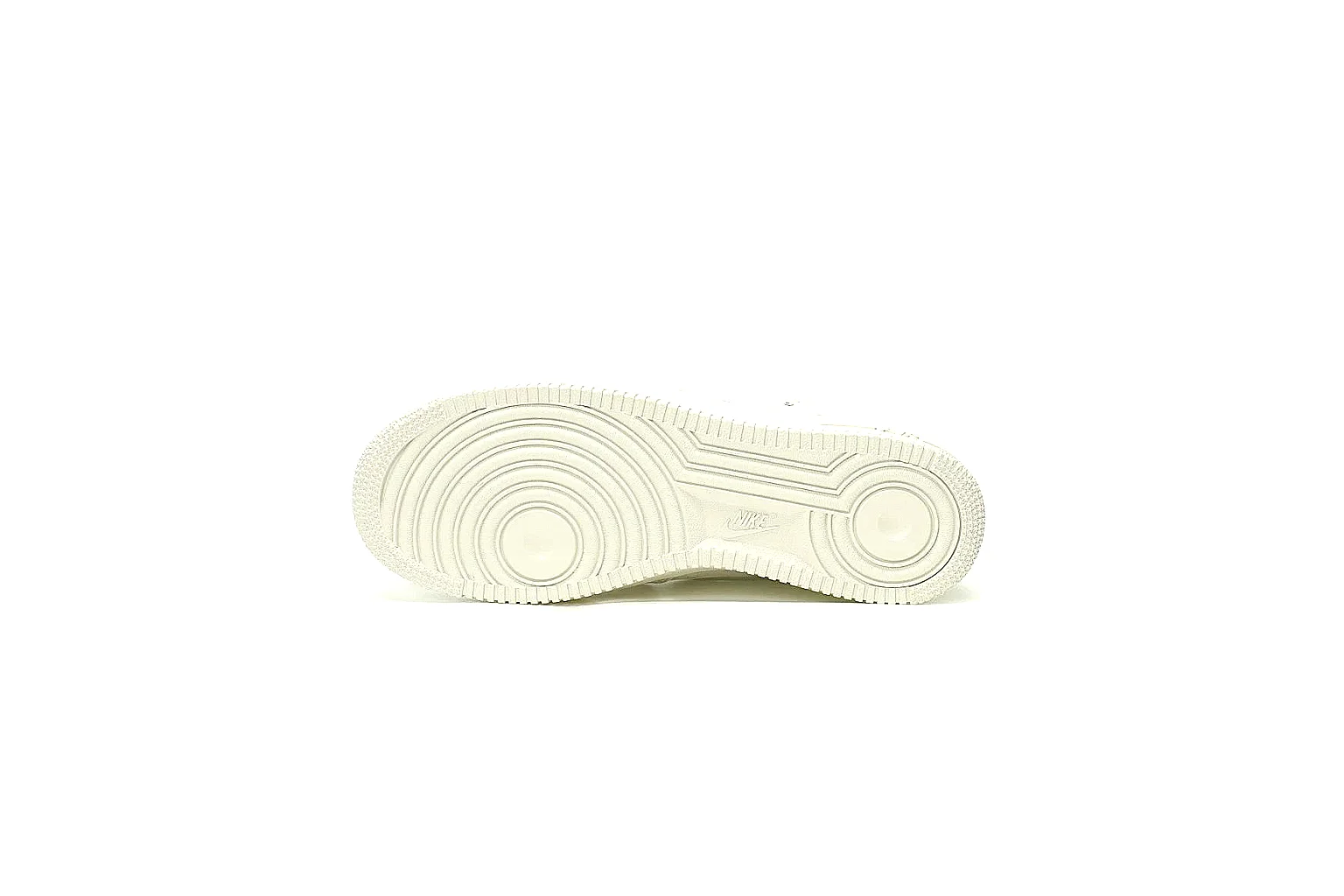 Kako QC Lab inspection photos for Nike Cream Low Court Sneaker thumbnail 2