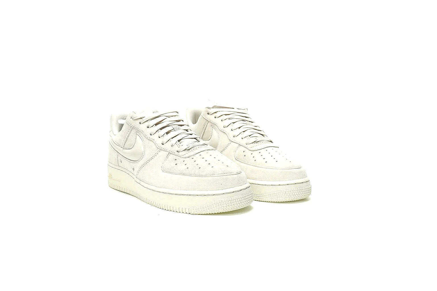 Kako QC Lab inspection photos for Nike Cream Low Court Sneaker thumbnail 3