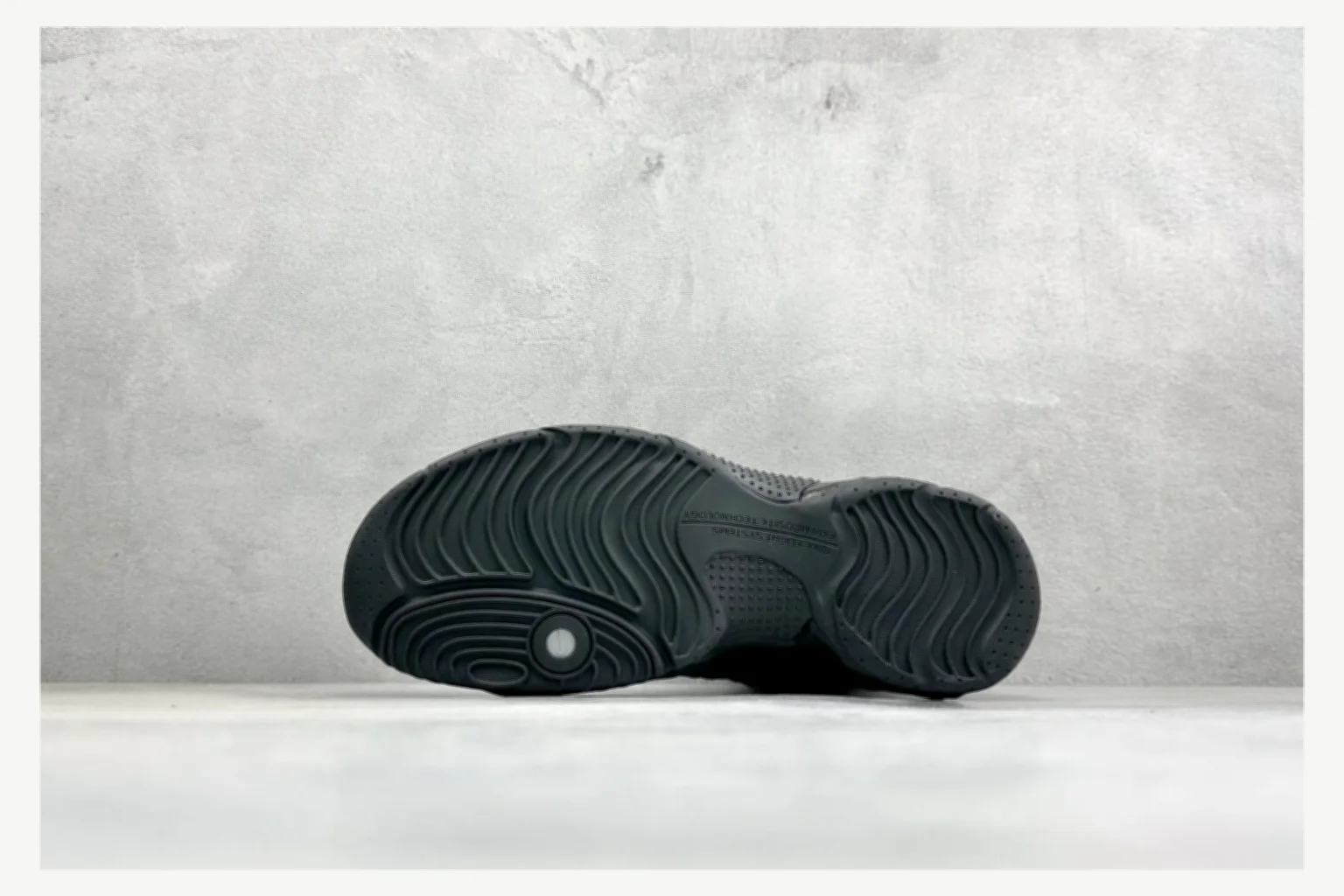Nike Air Foamposite Black Mid Top QC photo reference SKU 1182167379