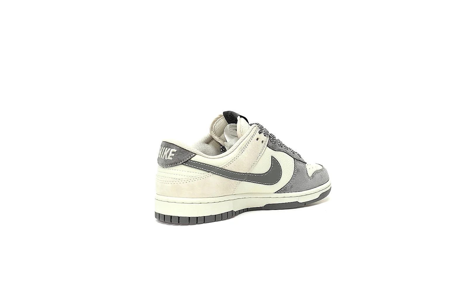 Kako QC Lab inspection photos for Nike Gray Low Court Sneaker thumbnail 6