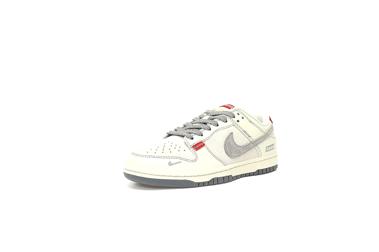 Kako QC Lab inspection photos for Nike Gray Red Low Court Sneaker thumbnail 5