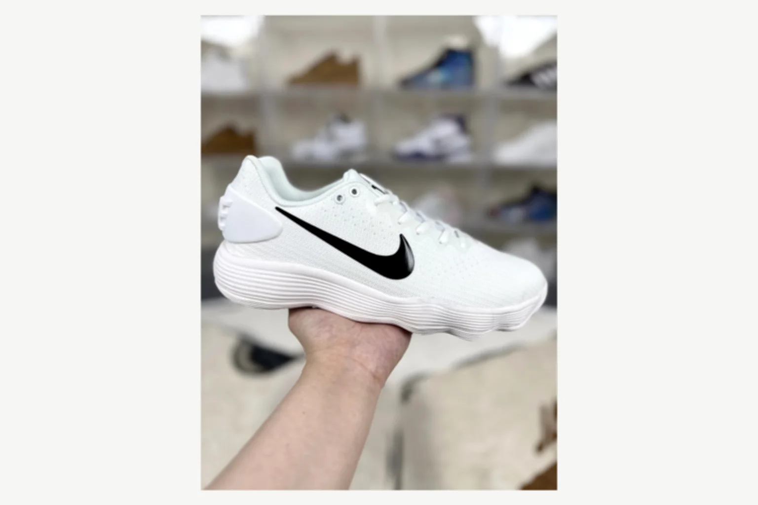Nike White Black Swoosh Low Top QC photo reference SKU 1194923747 thumbnail 5