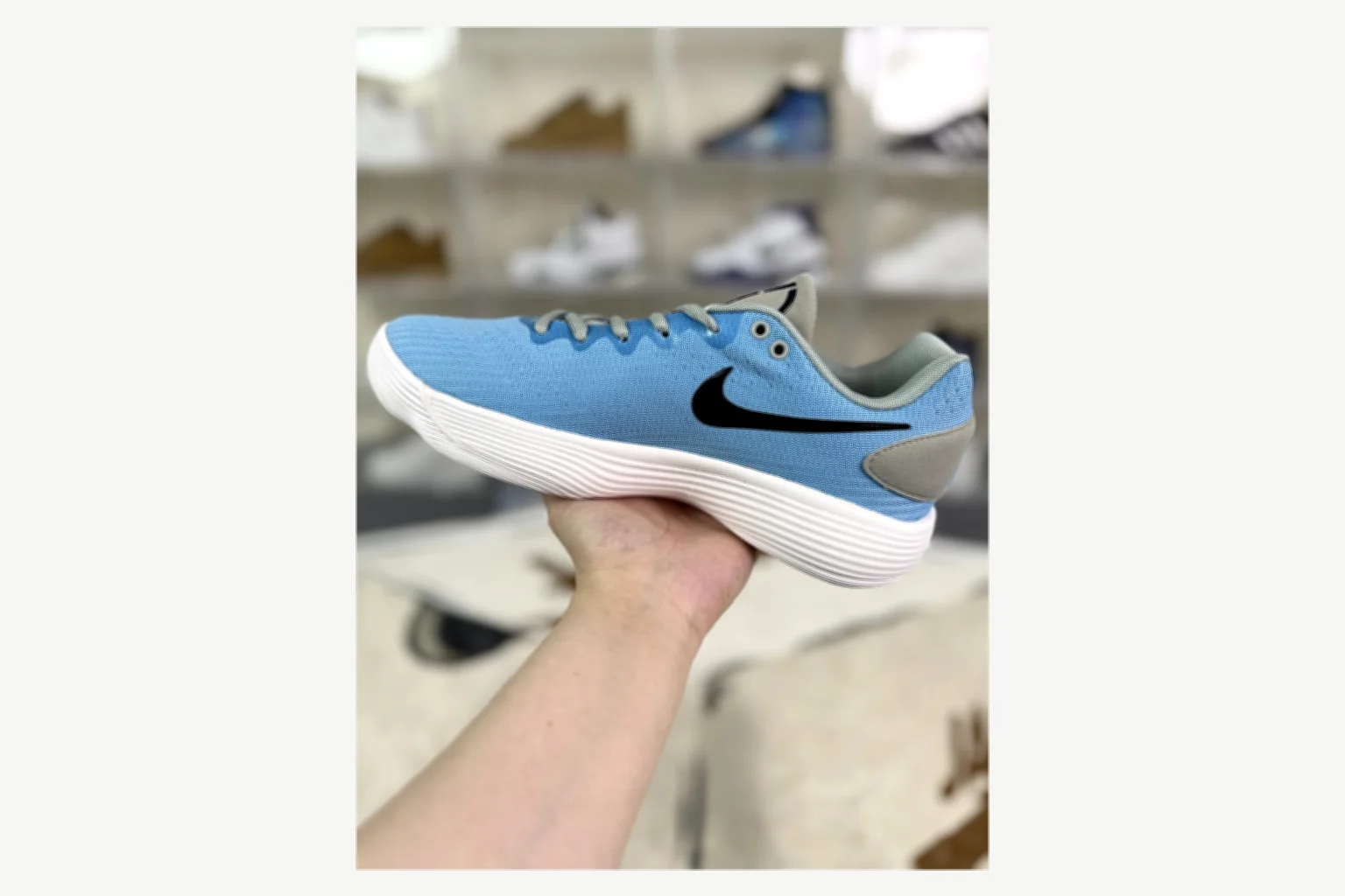 Nike Hyperdunk 2017 White Blue High Top QC photo reference SKU 1194923928 thumbnail 6