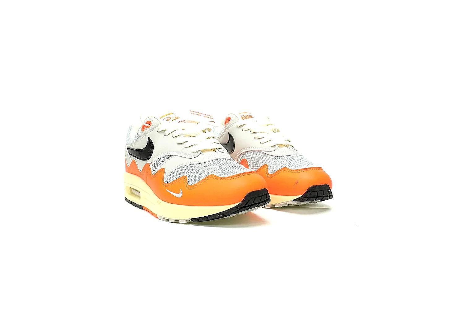 Kako QC Lab inspection photos for Nike Orange Cream Retro Runner Sneaker thumbnail 3