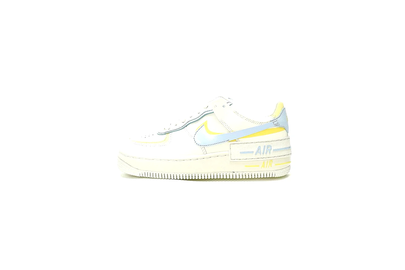 Kako QC Lab inspection photos for Nike Pale Yellow Low Court Sneaker