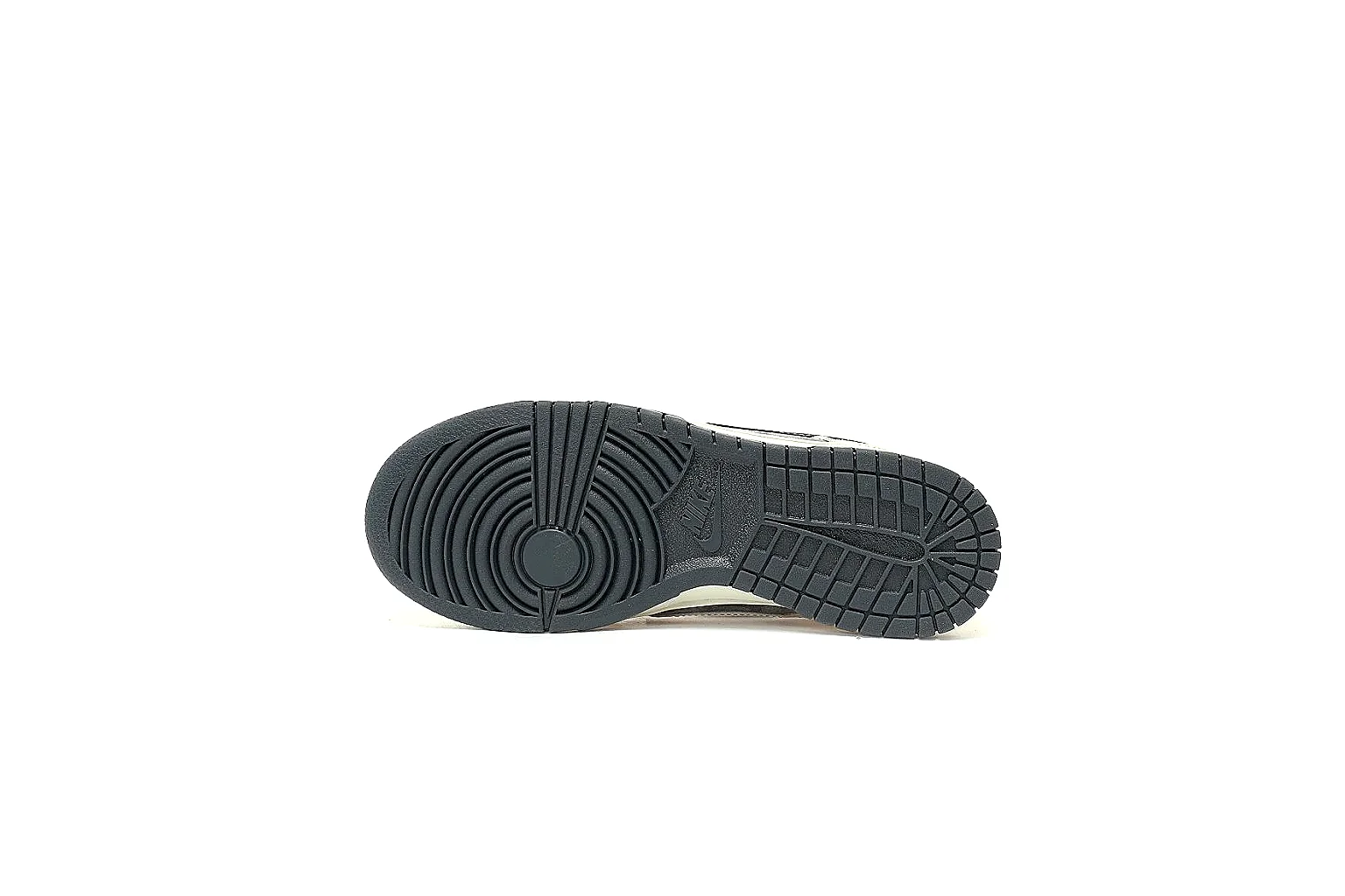 Kako QC Lab inspection photos for Nike Silver Gray Low Court thumbnail 3