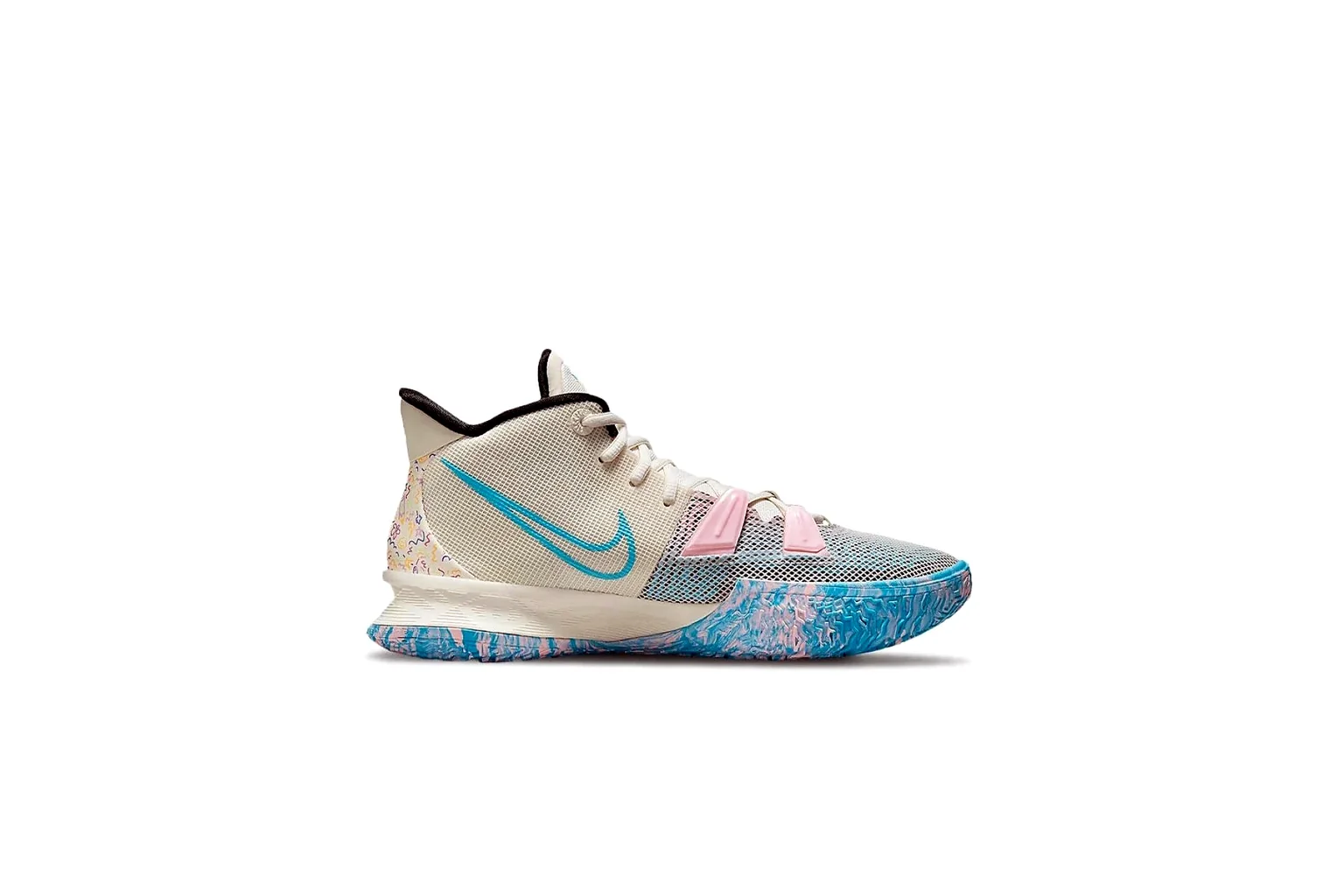 Nike Zoom Vomero 5 Cream Pastel cushioned runner six photo view thumbnail 4