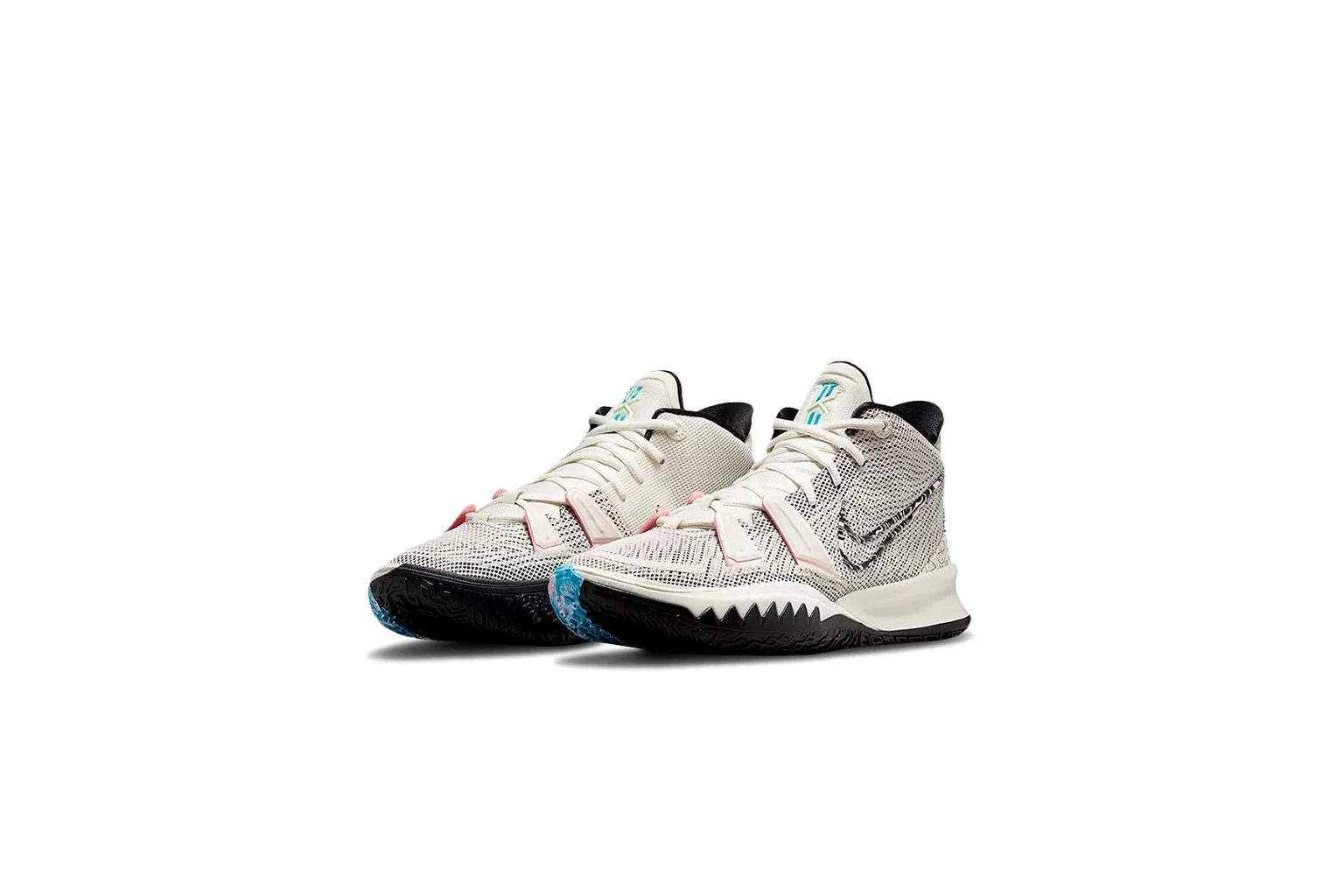 Nike Zoom Vomero 5 Cream Pastel cushioned runner six photo view thumbnail 5